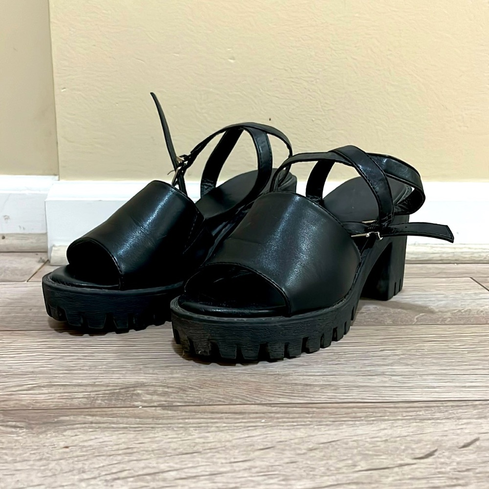 Top Moda Black Ankle Heels